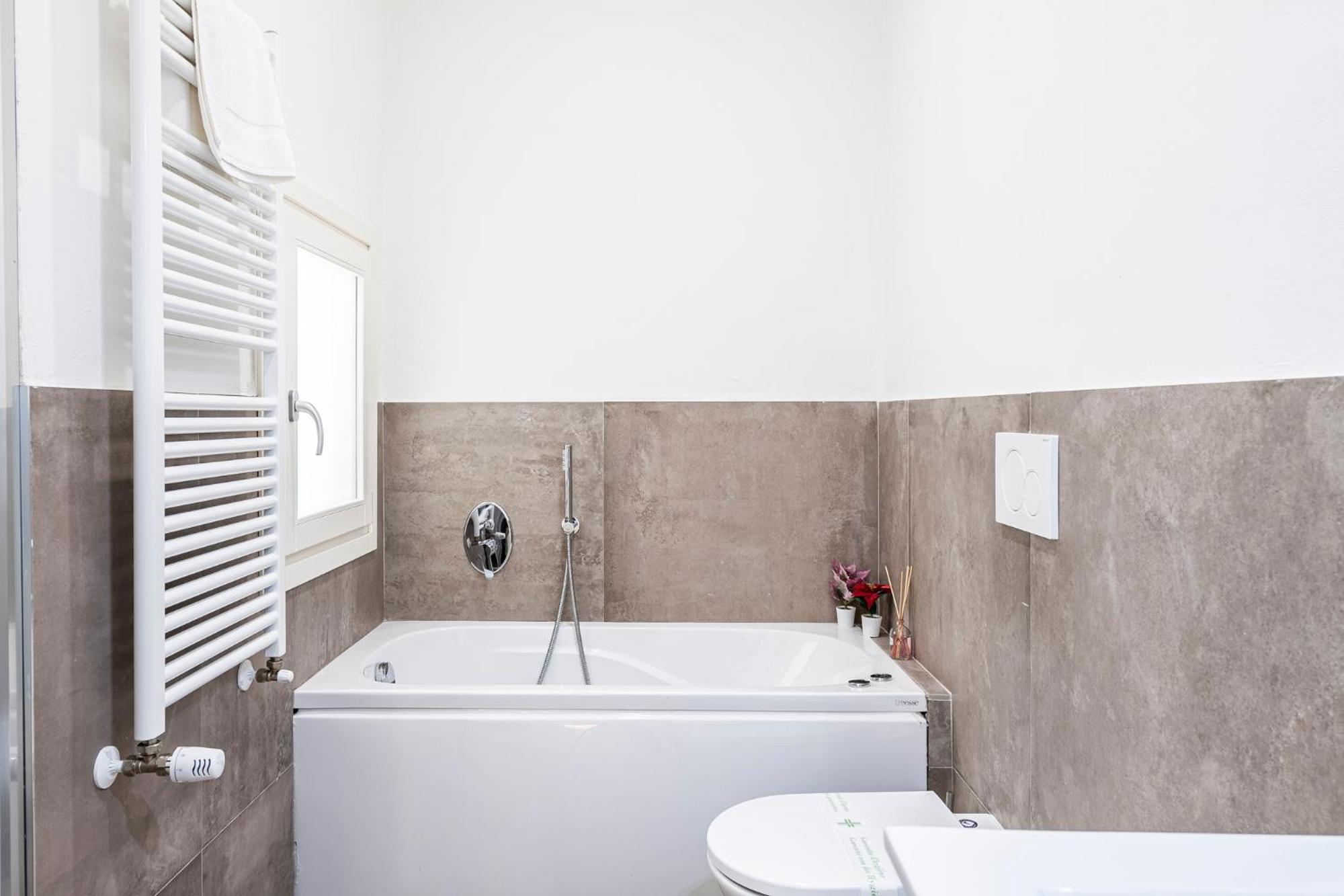 10 Minuti Duomo - Double Suite Con Idromassaggio Флоренция Экстерьер фото